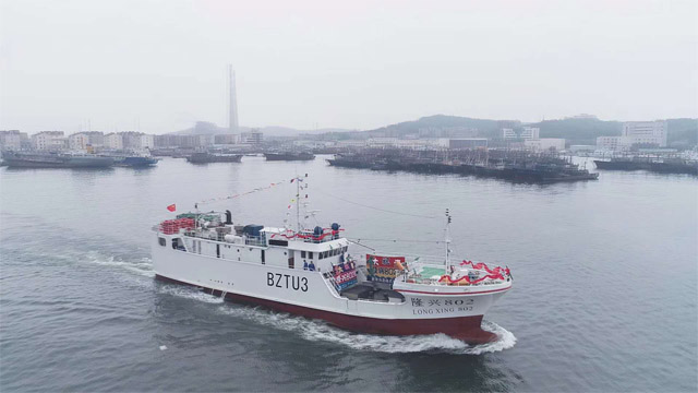 我國自主建造的首批兩艘大洋性玻璃鋼超低溫金槍魚延繩釣船隆興801和隆興802順利啟航，對于我國的玻璃鋼漁船產(chǎn)業(yè)化進程具有里程碑式的重要而深遠的意義。廣東博皓提供玻璃鋼船艇選材解決方案。