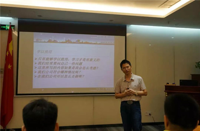 通過(guò)賴董給我們上的這一節(jié)課，了解到了關(guān)于客戶價(jià)值更多的信息。