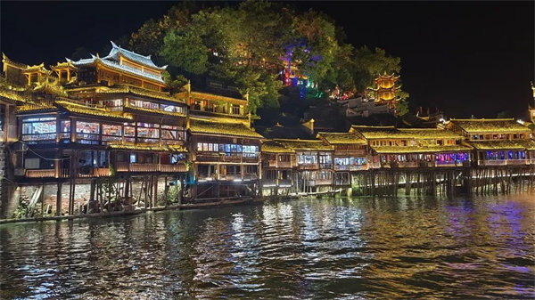 “湘”約鳳凰，相守未來——2022博皓快樂湖南行    -32
