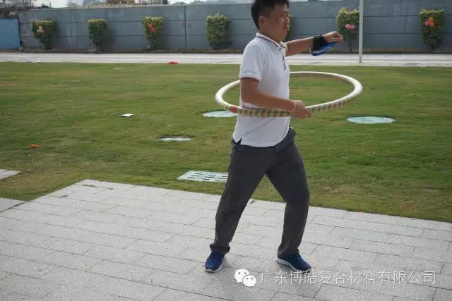 堅韌不拔展雄風，團結(jié)協(xié)作顯氣魄--熱烈慶祝博皓首屆運動會隆重召開